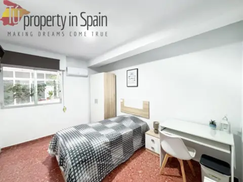 Habitación en calle de Gandhi