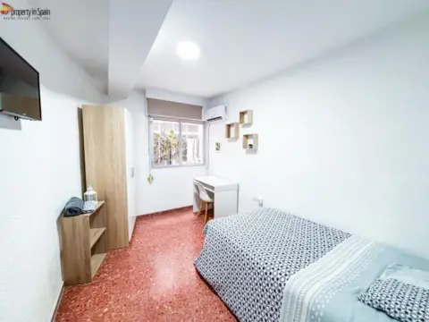 Habitación en calle de Gandhi