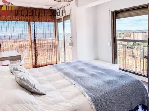 Habitación en calle de Santa María Mazzarello