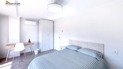 Habitación en Plaza de Navarro Rodrigo