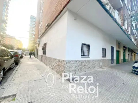 Piso en Campo de Futbol
