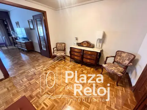 Piso en Centro - Corte Inglés