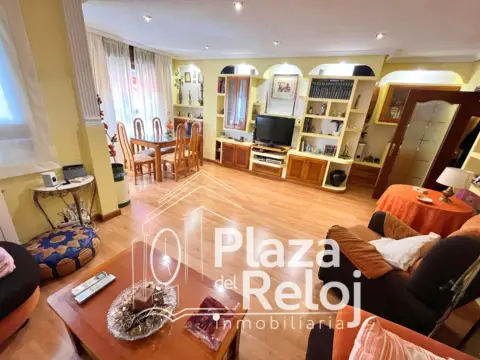 Piso en calle de Valle Inclán, 1