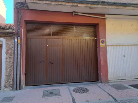 Garatge a calle de Canarias