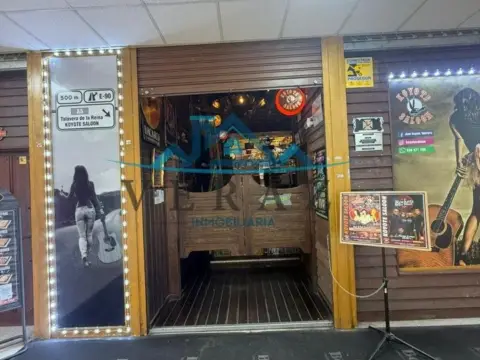 Local comercial en Avenida de la Constitución