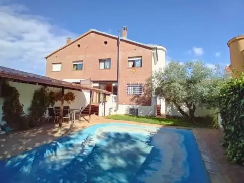Casa pareada en Cobeña