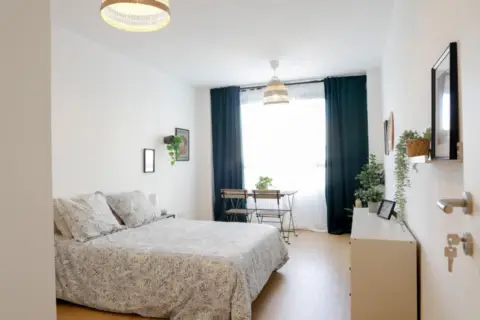 Habitación en Avenida del Primero de Mayo