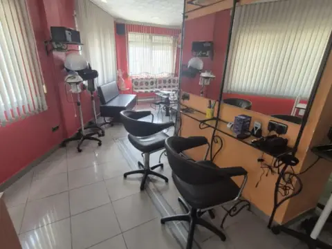 Local comercial en Canteras