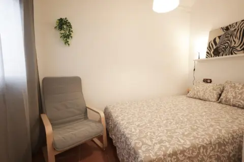Habitación en Carrer del Pintor Sorolla