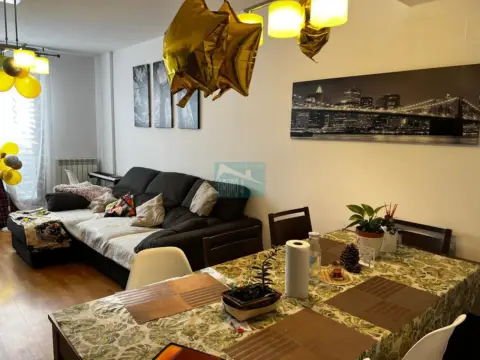 Dúplex en calle de Pablo Serrano