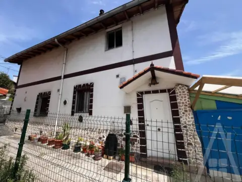 Chalet en calle de Castilla