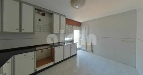 Piso en calle de Valiña