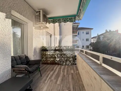 Piso en calle los Enebros