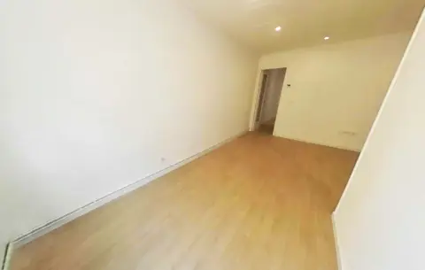 Piso en Les Termes