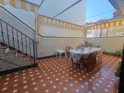 Casa adosada en Lepanto
