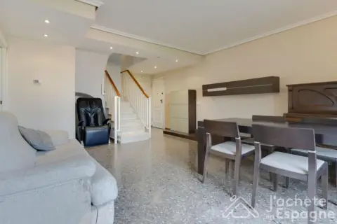Dúplex en Carrer de Luis Merelo i Mas