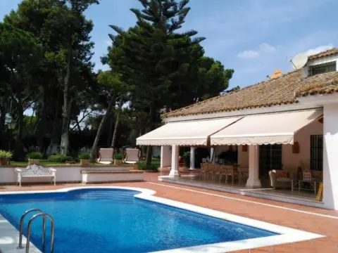Chalet en Este