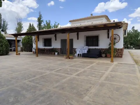Finca rústica en Moratalla