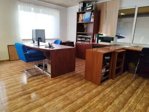 Nave industrial en Totana