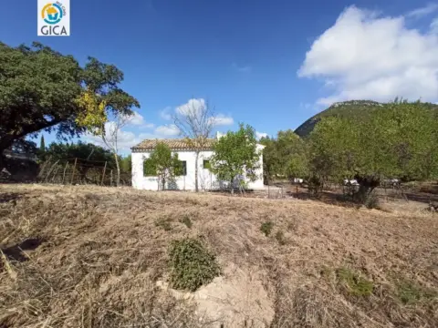 Casa en Bosque  El