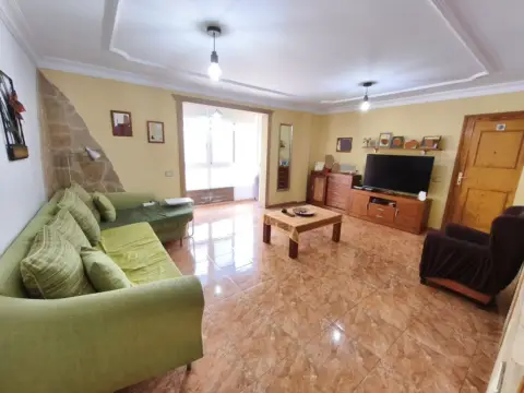 Piso en calle de Fray Tomas de Berlanga, 216