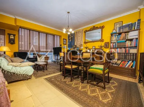 Piso en calle del Pintor Lorenzo Casanova