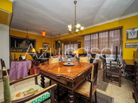 Piso en calle del Pintor Lorenzo Casanova