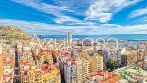 Estudio en calle del Poeta Vila y Blanco