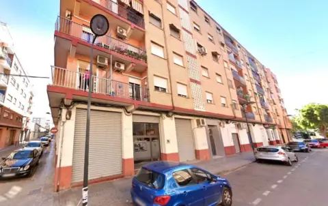 Piso en calle de la Caixa de Estalvis de València