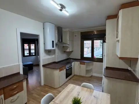 Piso en calle Xixón, nº 7