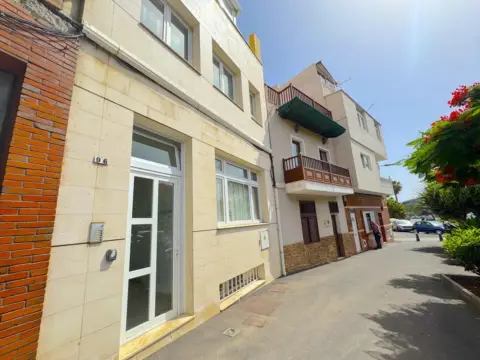 Dúplex en calle Bencomo
