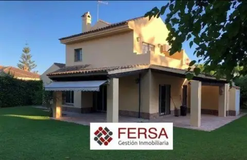 Chalet en Fuentebermeja