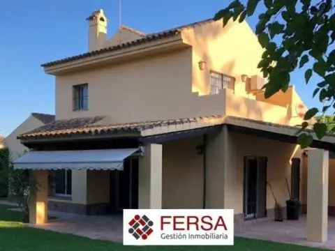 Chalet en Fuentebermeja