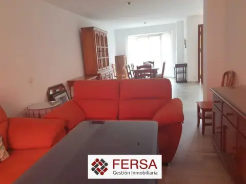 Casa adosada en Avenida de La Libertad