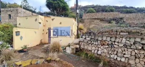 Finca rústica en Lomo de Mena