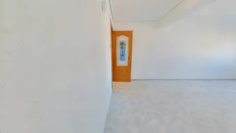 Piso en La Creu Coberta