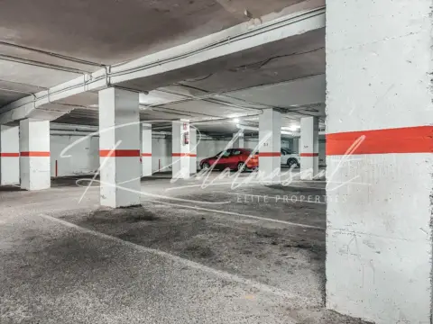 Garaje en Carrer d'Antoni Gaudí, 68