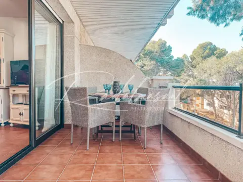 Piso en Carrer del Bosc de la Montserrada, 1