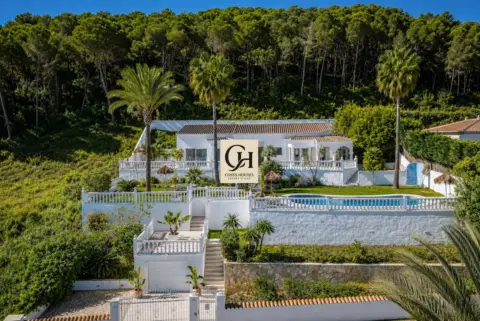 Chalet en Piver in Los Cerezos-La Mandarina-La Finca-Covatelles (Xàbia - Jávea) · Xàbia - Jávea