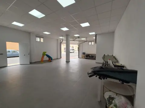 Local comercial en Centro
