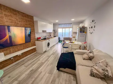 Dúplex en calle Toninas