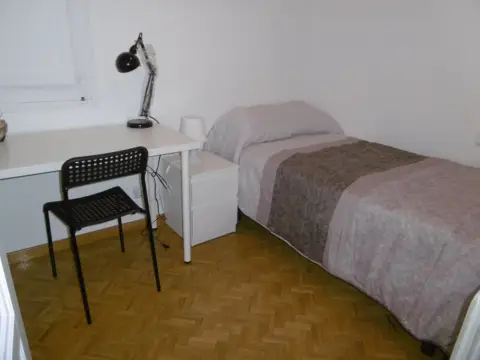 Habitación en Ensanche