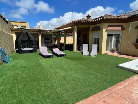 Chalet en Algeciras - El Rinconcillo