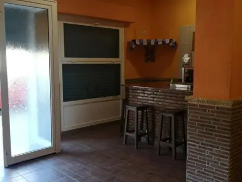 Local comercial en Barri Zona Nord