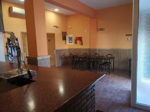 Local comercial en Barri Zona Nord