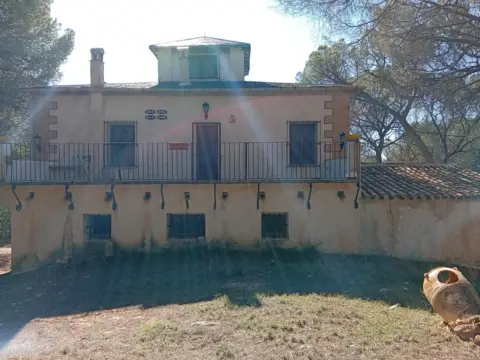 Finca rústica en Poligono Ind. los Vasalos