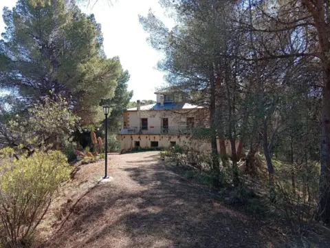 Finca rústica en Poligono Ind. los Vasalos
