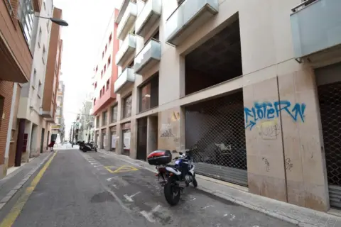 Local comercial en Carrer de Josep Anselm Clavé, 2