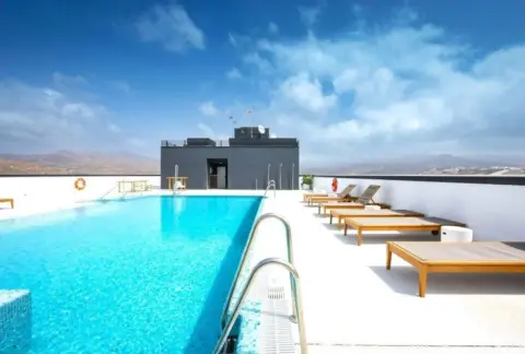 Piso en Paseo de los Martiricos