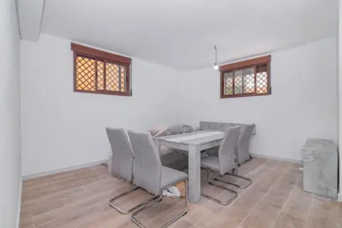 Piso en calle de las Higueras, 19